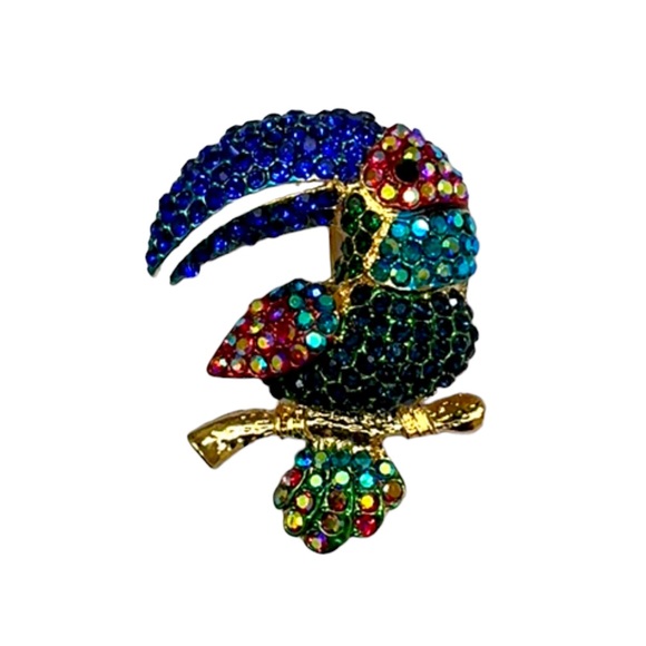 Jewelry - Multi Colored Toucan Bird Brooch with Rhinestones